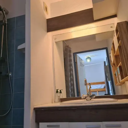 Moderne Avec Piscine, Proche Plage Et Commerces - 4 Couchages, Clim, Ascenseur - Fr-1-249-385 * Агд